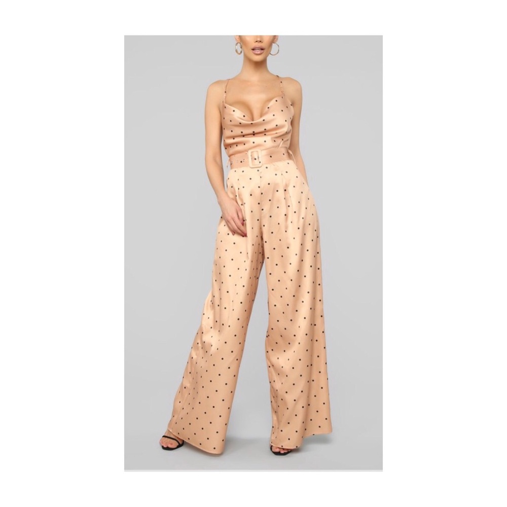 Polka Dots Jumpsuit!  🌸